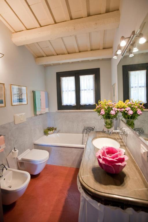Baglio Sant'Andrea Bed & Breakfast Valderice Ruang foto